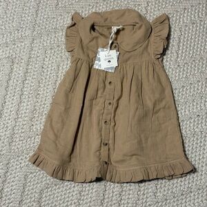 NWT Kate Quinn Tan Ruffle Sleeve Kids tunic, size 6
